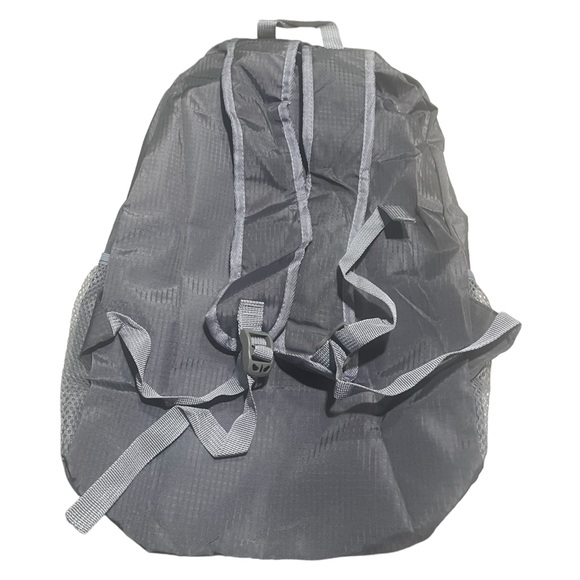 Backpack - Picture 2 of 7